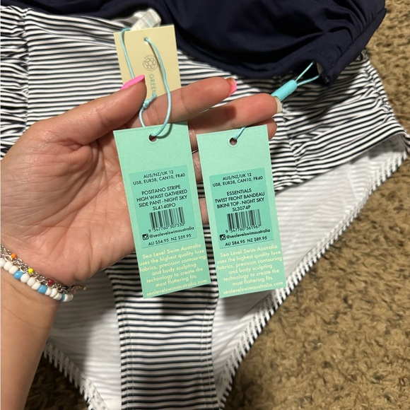 Sea Level Swim - Picture 3 of 6